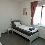 Michlfarm Lounge דירה *