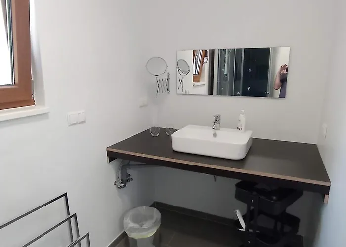 Michlfarm Lounge קורנויבורג