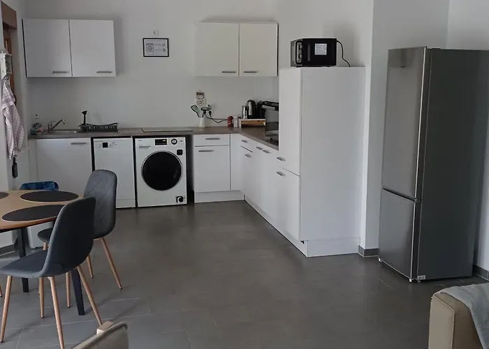 Michlfarm Lounge * קורנויבורג